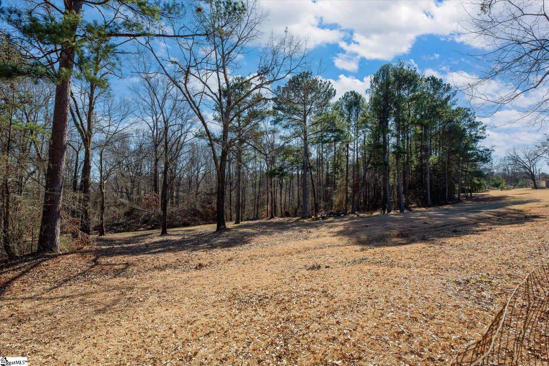1592 Highway 357