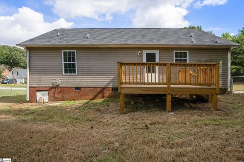 A home in Taylors