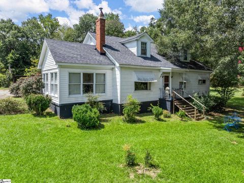 A home in Chesnee