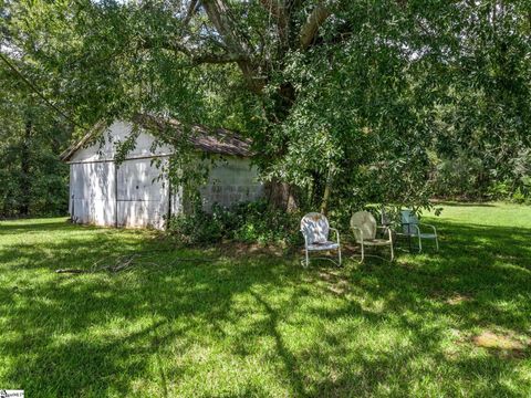 A home in Chesnee