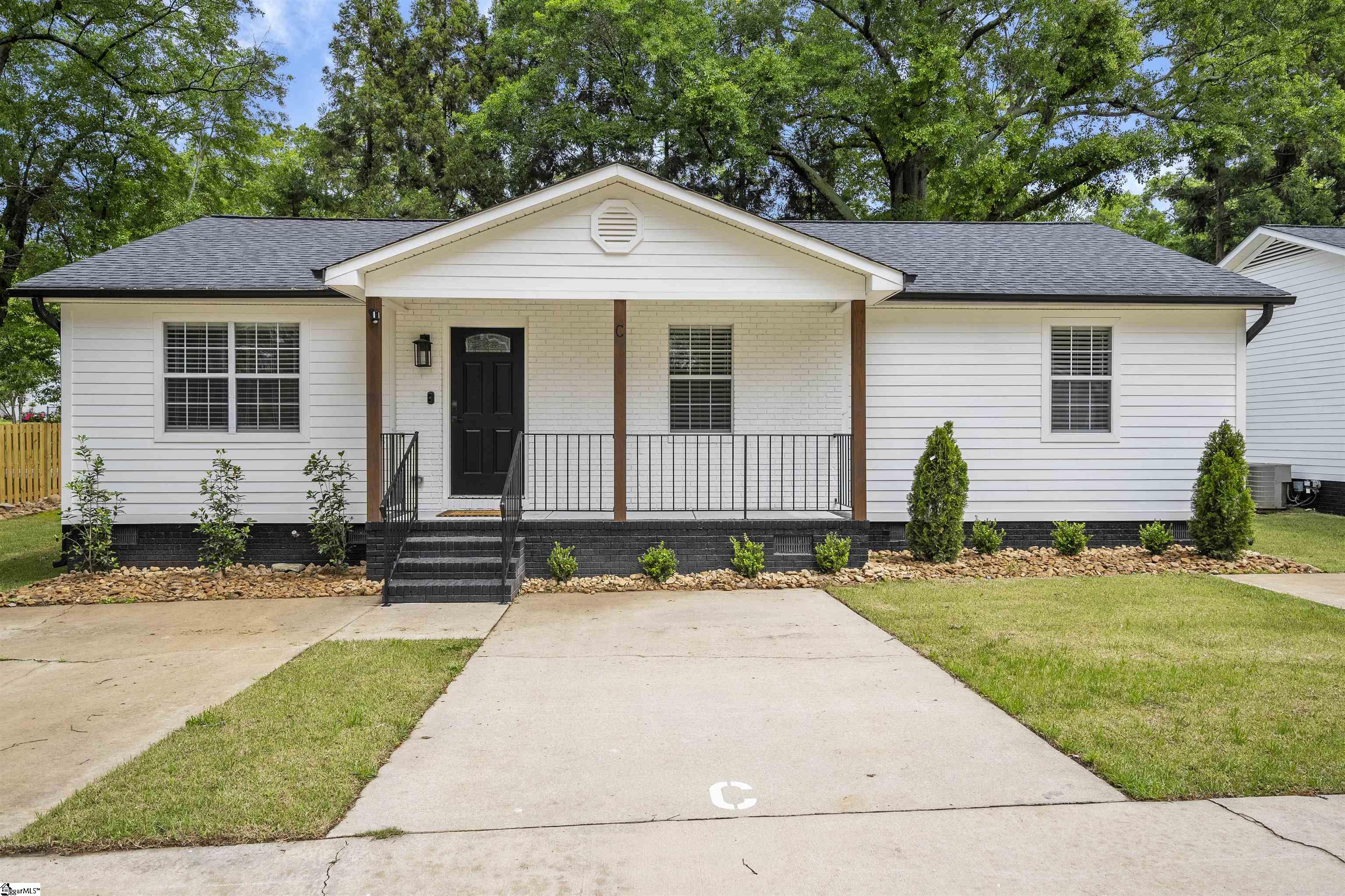 4 Amherst Avenue