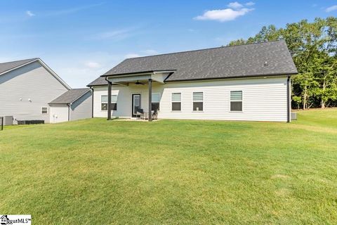 A home in Chesnee