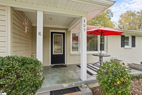 A home in Easley