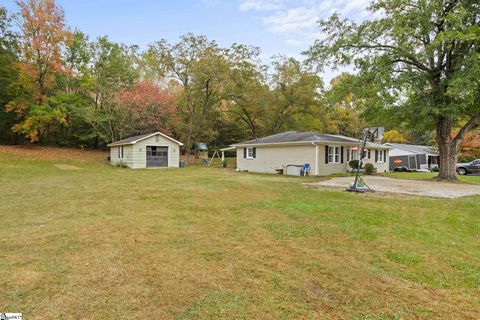 A home in Easley