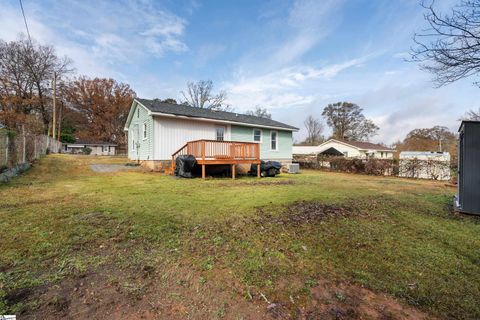 A home in Fountain Inn