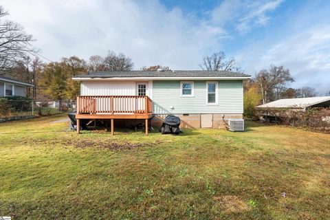 A home in Fountain Inn