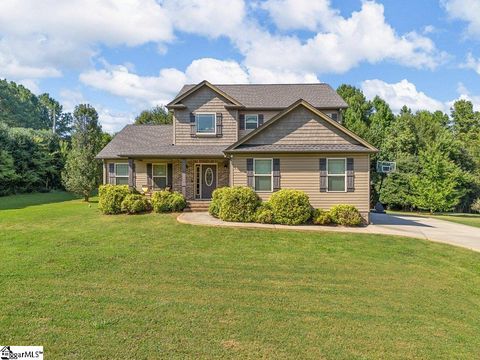 A home in Roebuck