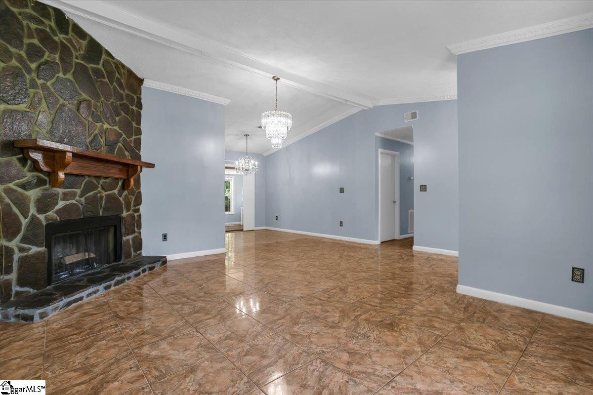 Piedmont, South Carolina 29673, United States, 3 Bedrooms Bedrooms, ,2 BathroomsBathrooms,Residential,Contingent,48668