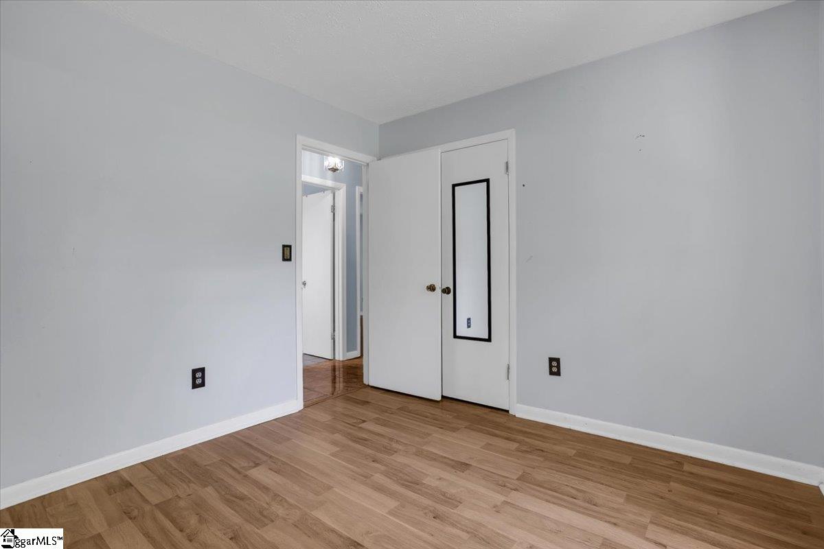 Piedmont, South Carolina 29673, United States, 3 Bedrooms Bedrooms, ,2 BathroomsBathrooms,Residential,Contingent,48668