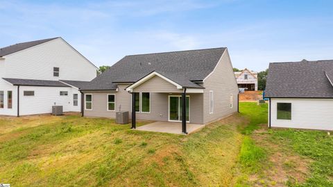 A home in Chesnee