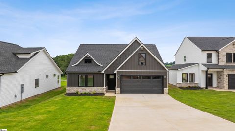 A home in Chesnee