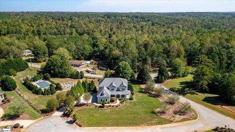 A home in Easley