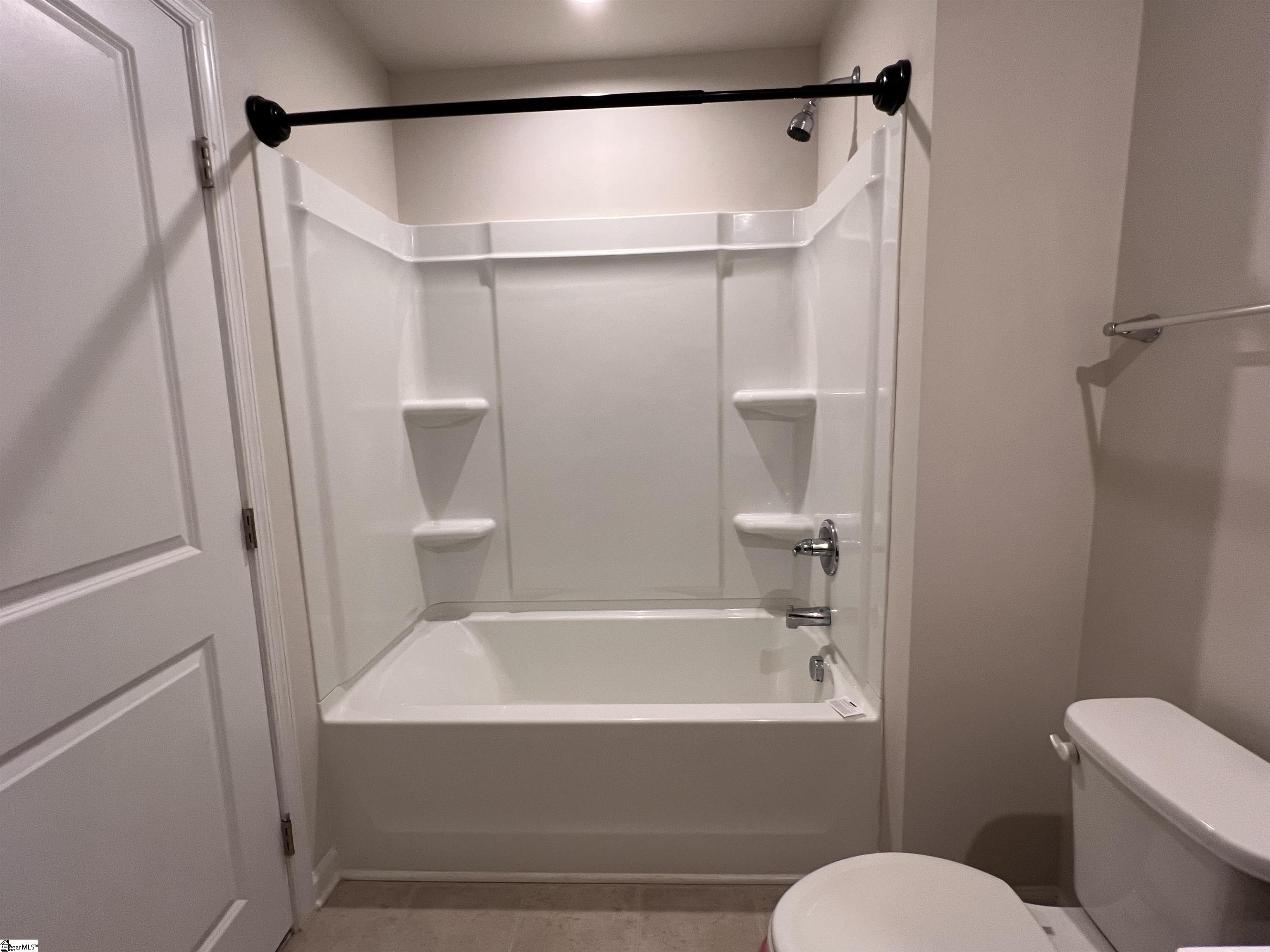 Piedmont, South Carolina 29673, United States, 4 Bedrooms Bedrooms, ,3 BathroomsBathrooms,Residential,Contingent,11270