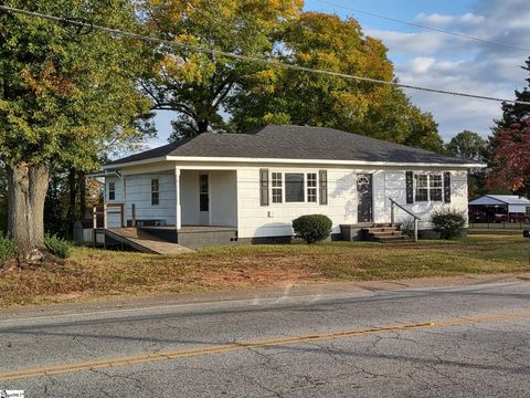 A home in Duncan