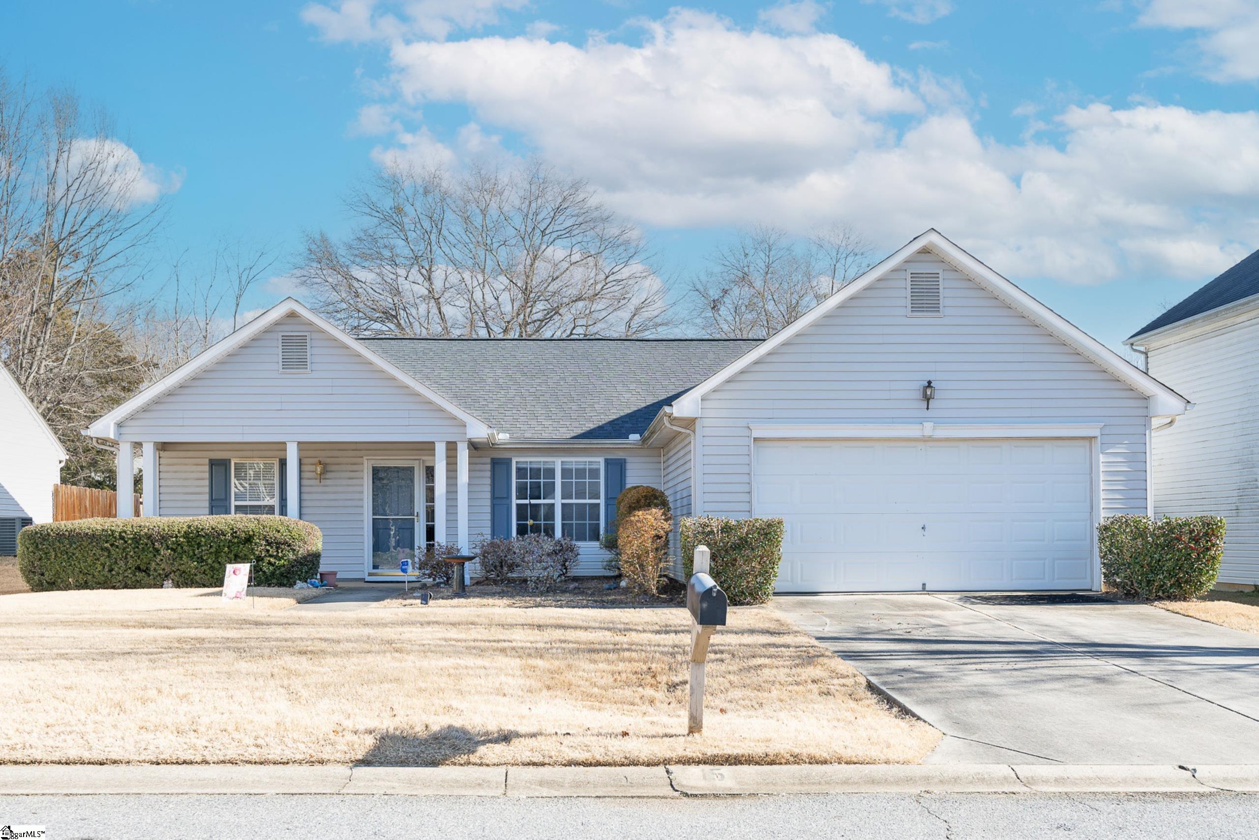 Simpsonville, South Carolina 29681, United States, 3 Bedrooms Bedrooms, ,2 BathroomsBathrooms,Residential,Contingent,12232