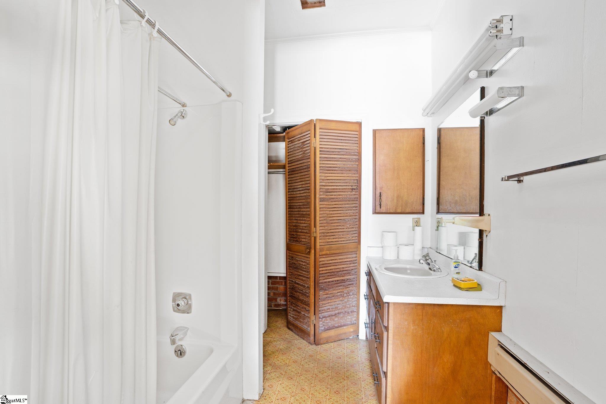 Lyman, South Carolina 29365, United States, 3 Bedrooms Bedrooms, ,3 BathroomsBathrooms,Residential,Contingent,26327