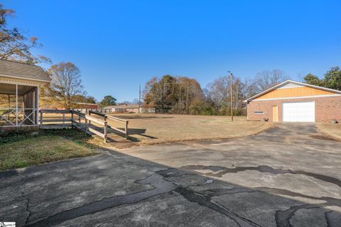 A home in Lyman