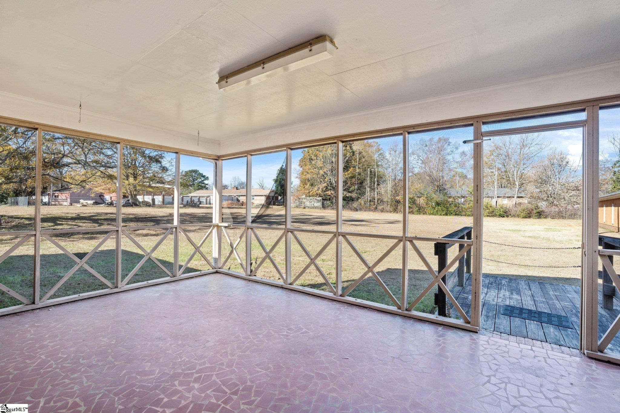 Lyman, South Carolina 29365, United States, 3 Bedrooms Bedrooms, ,3 BathroomsBathrooms,Residential,Contingent,26327