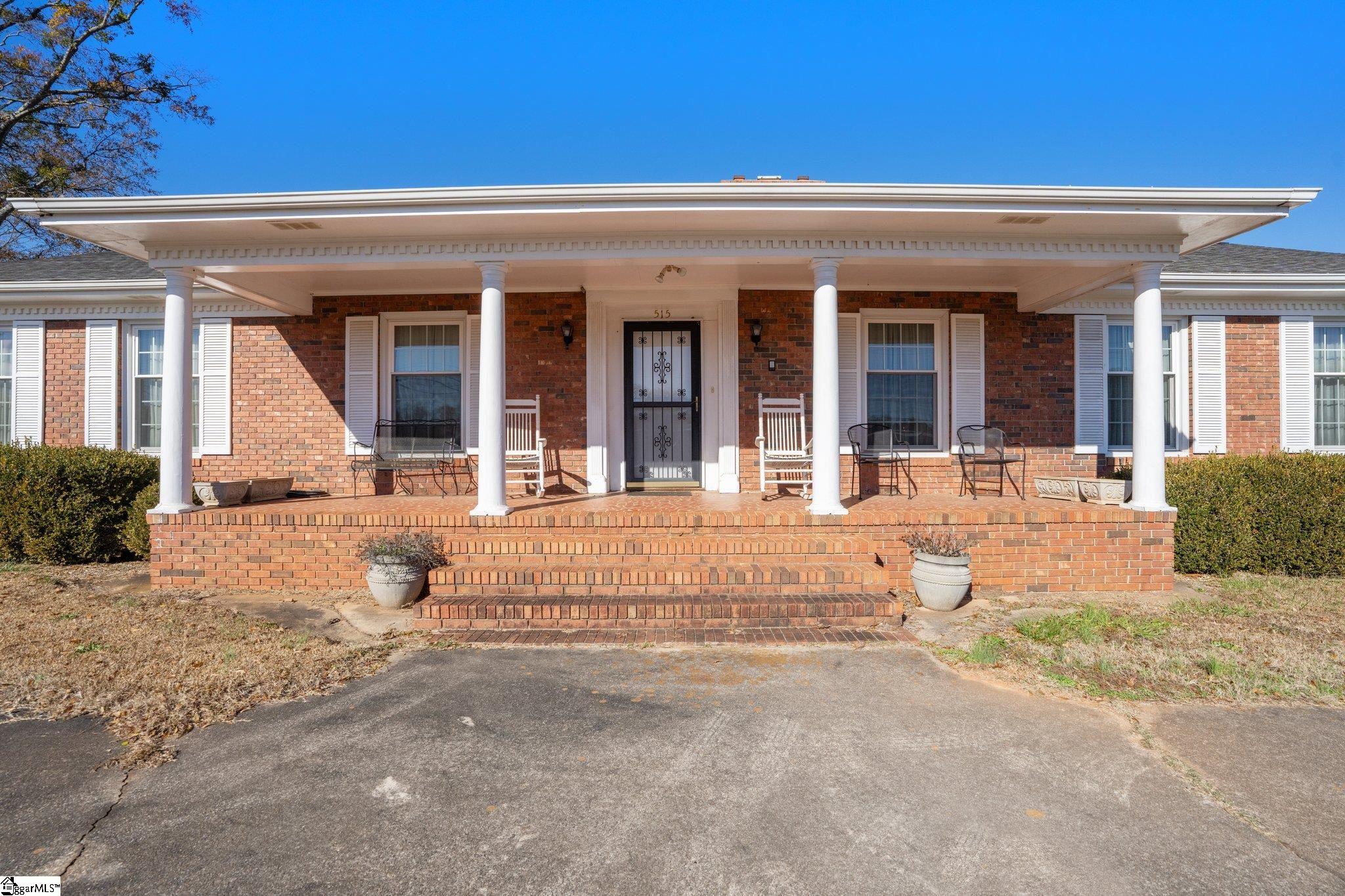 Lyman, South Carolina 29365, United States, 3 Bedrooms Bedrooms, ,3 BathroomsBathrooms,Residential,Contingent,26327