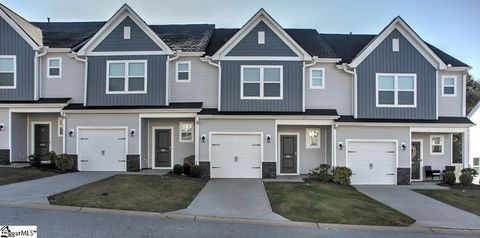 A home in Duncan