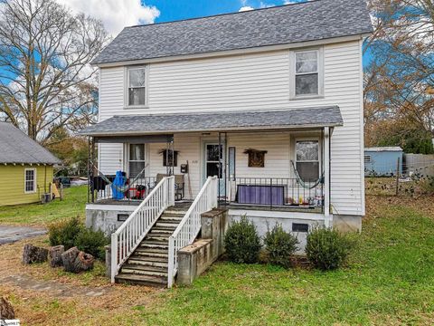 A home in Woodruff