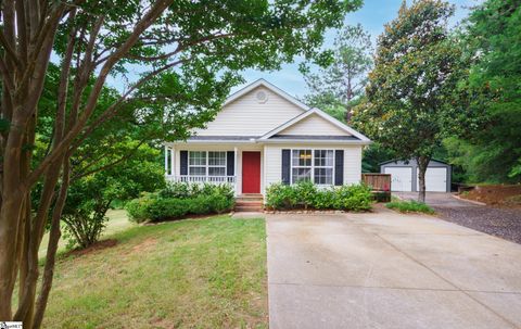 Single Family Residence in Easley SC 437 Mary Ann Street.jpg