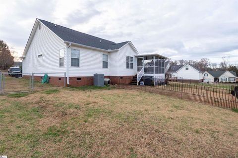 A home in Woodruff