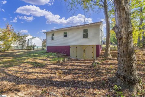 A home in Travelers Rest