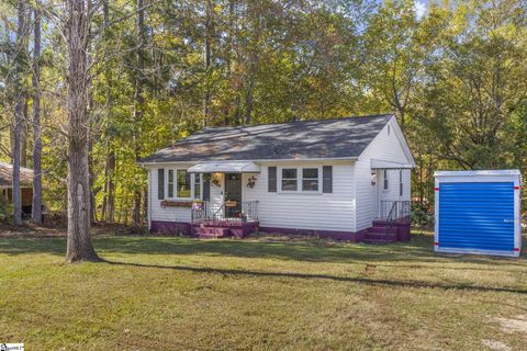 A home in Travelers Rest