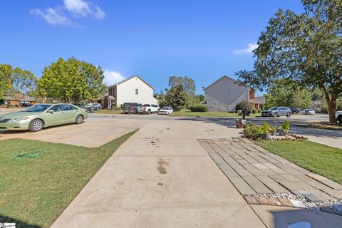 A home in Moore