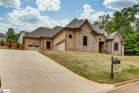 A home in Moore