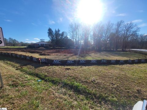 A home in Laurens