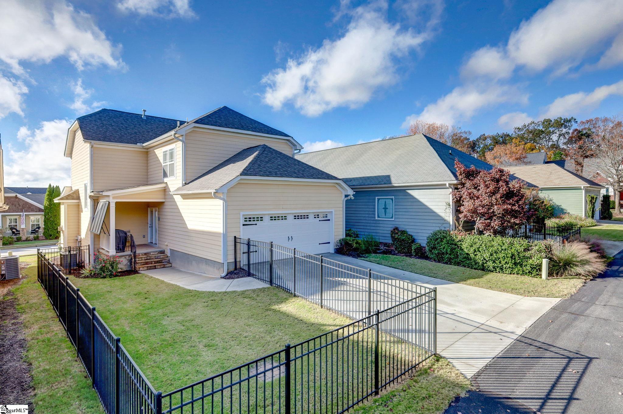 Simpsonville, South Carolina 29681, United States, 3 Bedrooms Bedrooms, ,3 BathroomsBathrooms,Residential,Contingent,30973