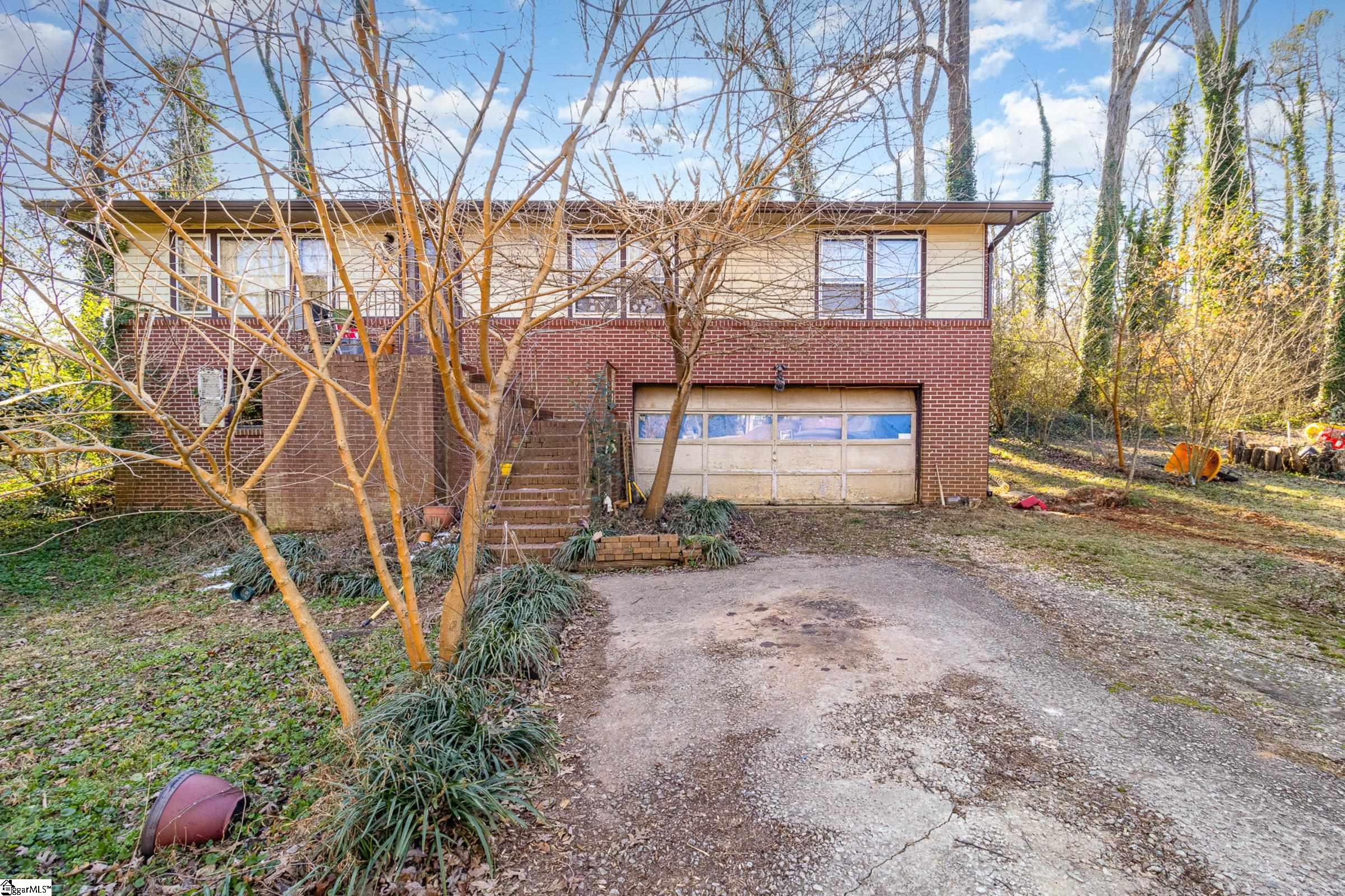 410 Sherwood Road