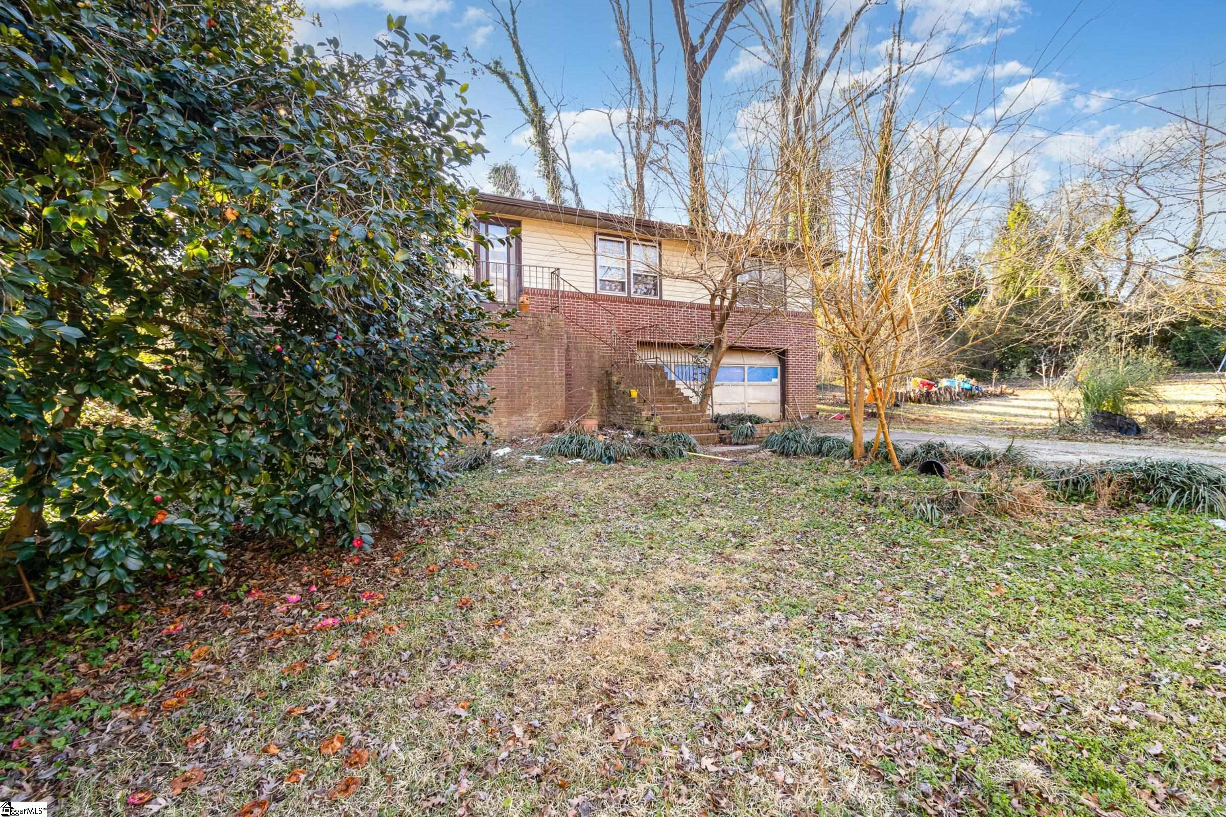 410 Sherwood Road