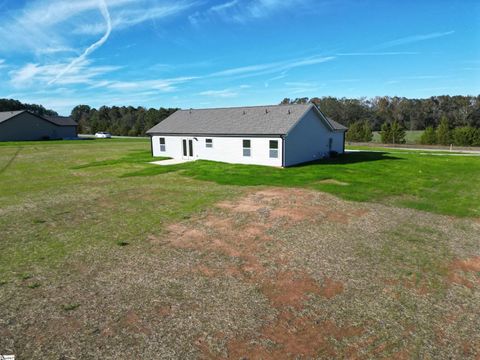 A home in Laurens