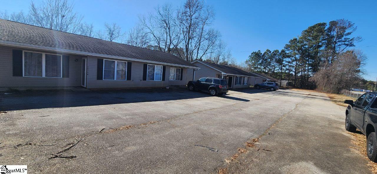 1025 W Shockley Ferry Road