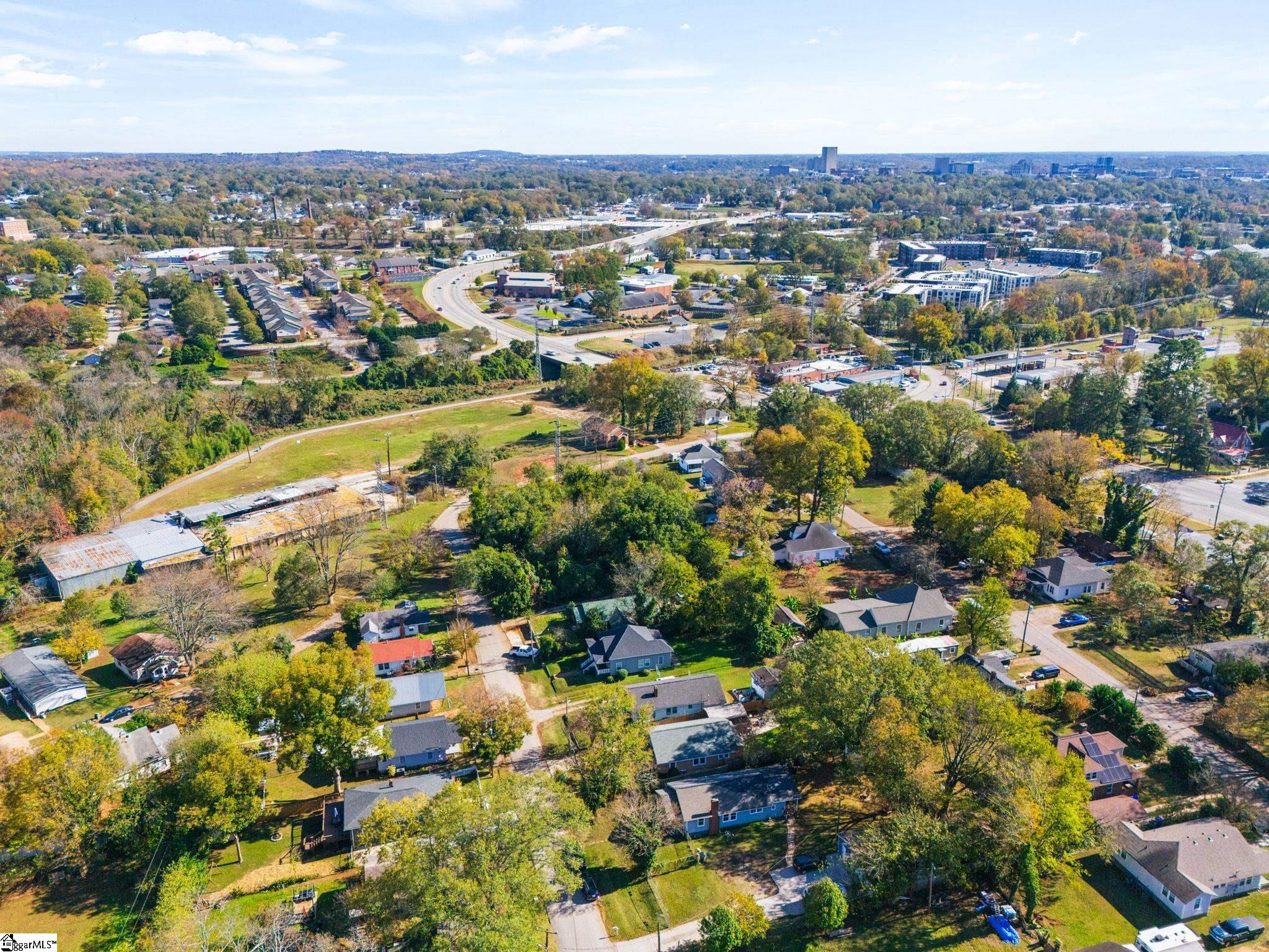 Greenville, South Carolina 29611, United States, 2 Bedrooms Bedrooms, ,1 BathroomBathrooms,Residential,Active,78384