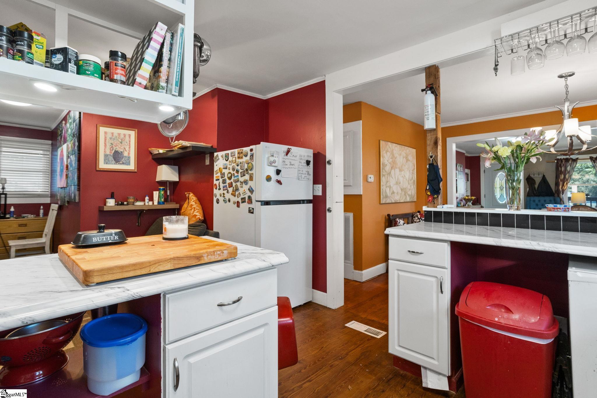 Greenville, South Carolina 29611, United States, 2 Bedrooms Bedrooms, ,1 BathroomBathrooms,Residential,Active,78384