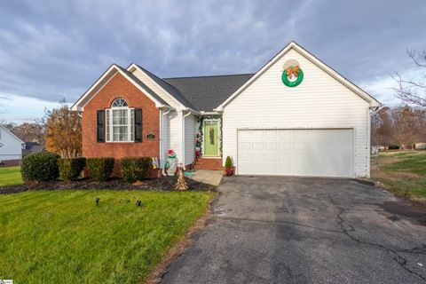 A home in Woodruff