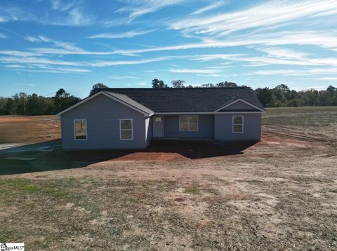 A home in Laurens