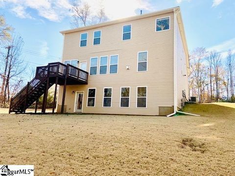 A home in Easley