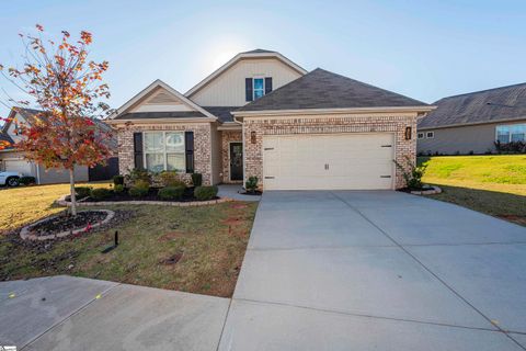 A home in Duncan