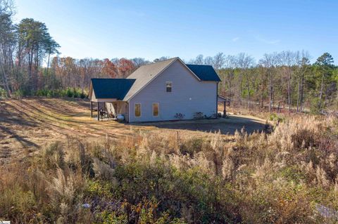 Single Family Residence in Campobello SC 9747 Highway 11 26.jpg