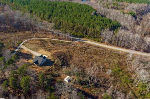 Single Family Residence in Campobello SC 9747 Highway 11 32.jpg