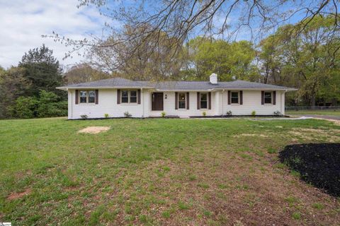 A home in Fountain Inn