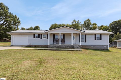 A home in Woodruff