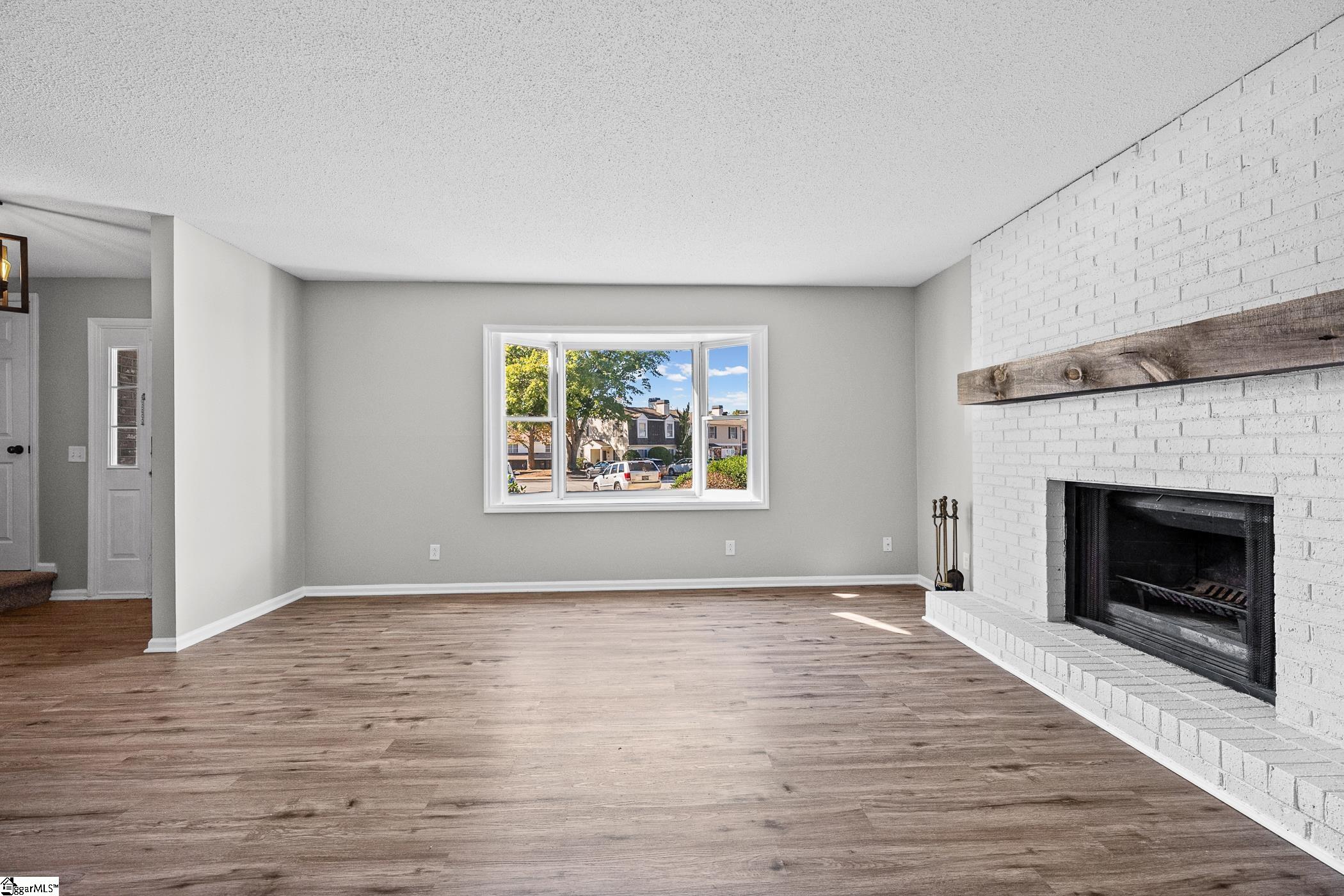 Real Estate Search 4 125 Shady Tree Drive