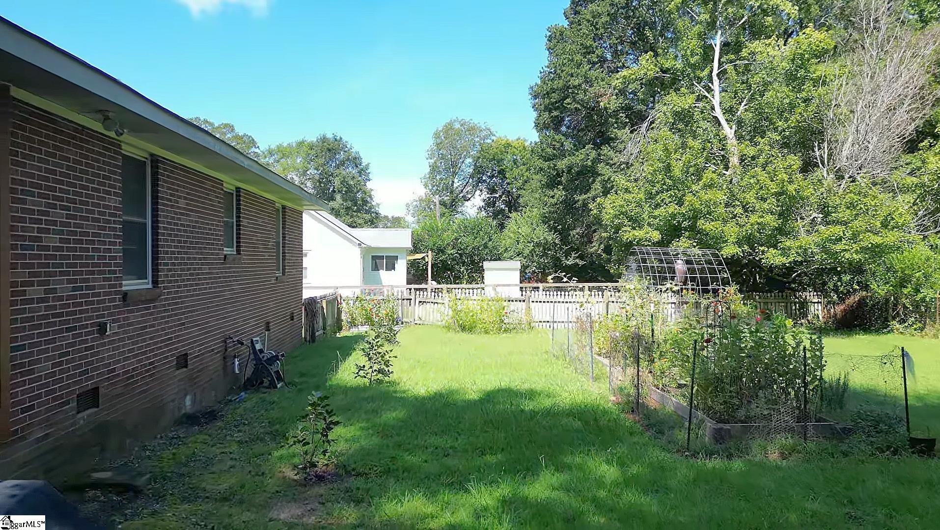 521 E Main Street