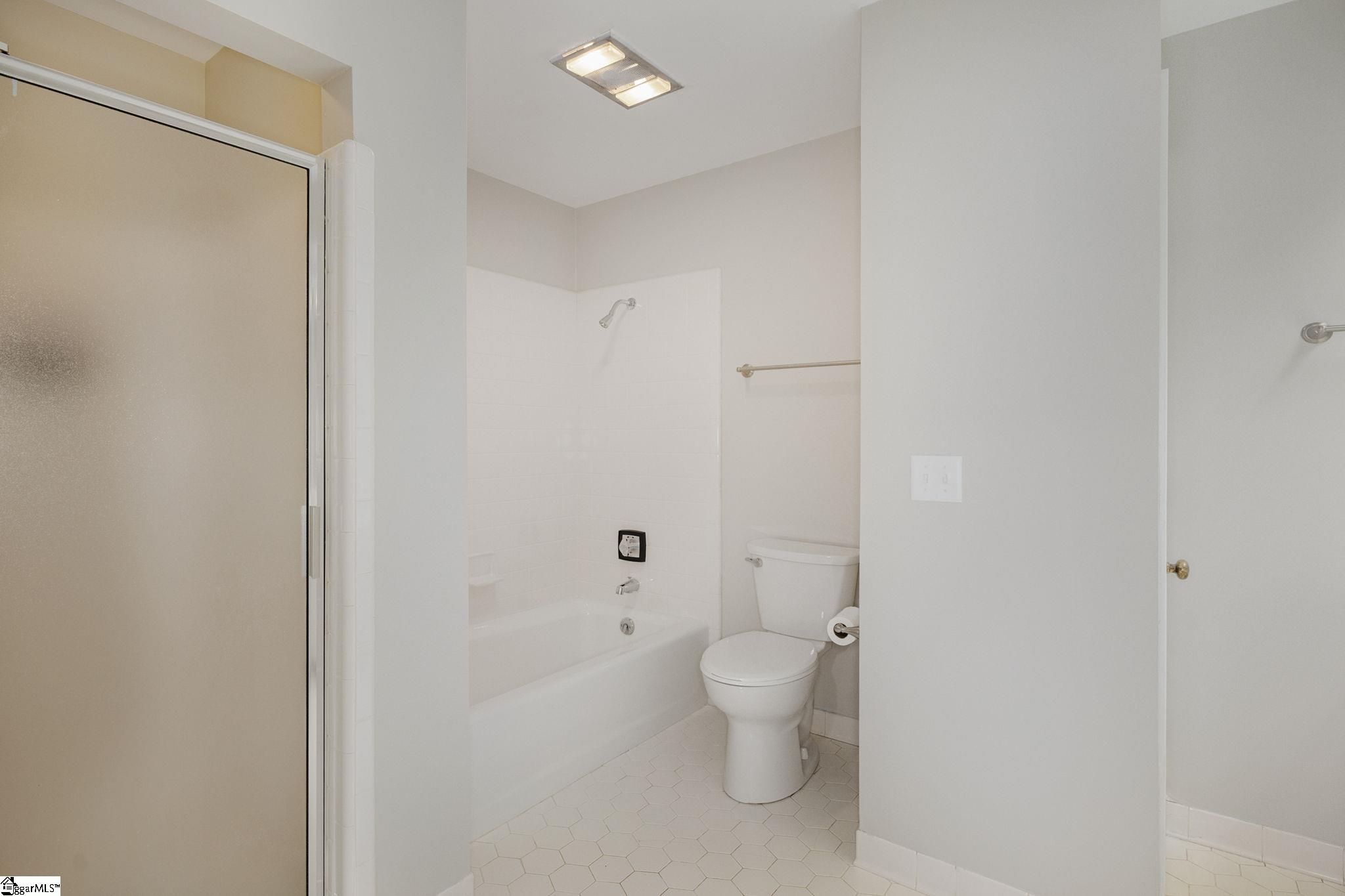 Greenville, South Carolina 29617, United States, 3 Bedrooms Bedrooms, ,3 BathroomsBathrooms,Residential,Active,142613